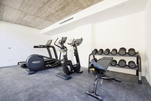 The fitness centre and/or fitness facilities at Infinity 0-8 LUXE SEA VIEW 2B