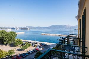 Afbeelding uit fotogalerij van New York Luxury Suites in Corfu-stad