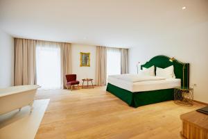 Gallery image of Boutiquehotel Zum Goldenen Hirschen in Gmunden