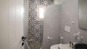 Kúpeľňa v ubytovaní Kamvas Deluxe Apartments