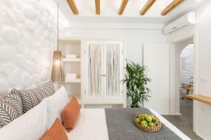 Posedenie v ubytovaní Kamvas Deluxe Apartments