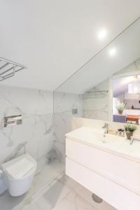 Phòng tắm tại Terro Collection - São Vicente 86 +113 ảnh