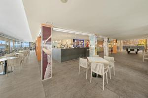 Restaurace v ubytování Occidental Cala Viñas