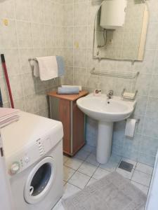 Fotografie z fotogalerie ubytování Apartman Tonco v destinaci Baška Voda