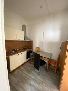 Kuchyň nebo kuchyňský kout v ubytování Budget Hotel Mannheim