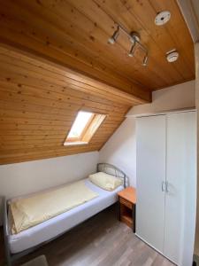 Postel nebo postele na pokoji v ubytování Budget Hotel Mannheim