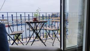 Fotografia z galérie ubytovania LOFT CON ESPECTACULARES VISTAS AL PUERTO v destinácii L'Ametlla de Mar