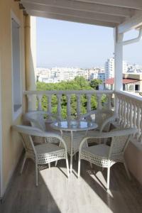 Foto da galeria de Adriatic East View Apartment em Durrës