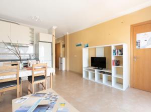 Telewizja i/lub zestaw kina domowego w obiekcie Pent house ocean view