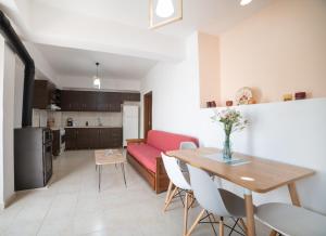 Kuchyňa alebo kuchynka v ubytovaní Armonia House 1 bedroom 3 guests bath tub & patio + 14 fotografií