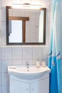 Kúpeľňa v ubytovaní Armonia House 1 bedroom 3 guests bath tub & patio