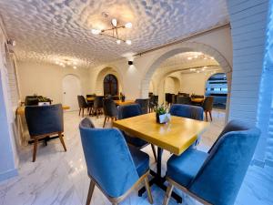 Posezení v ubytování Casona Plaza Hotel Cusco