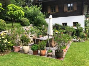 A garden outside Charmantes Bauernhaus in erhöhter Aussichtslage