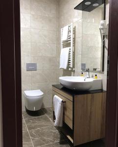 Phòng tắm tại Alya Teras Otel