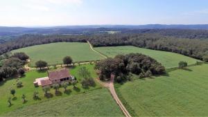 Galeriebild der Unterkunft Masía para grupos con piscina privada-28 pax in Girona