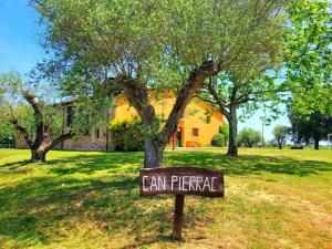 Galeriebild der Unterkunft Masía para grupos con piscina privada-28 pax in Girona