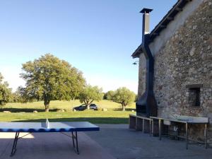 Galeriebild der Unterkunft Masía para grupos con piscina privada-28 pax in Girona