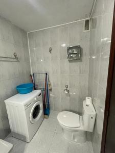 Koupelna v ubytování Apartamentos Mirador del Cantábrico