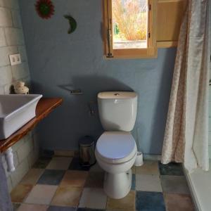 Koupelna v ubytování Vivienda Rural La choza + 23 fotografií