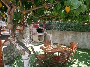 A garden outside LA Giulia