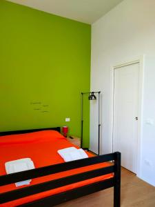 A bed or beds in a room at MonoPat