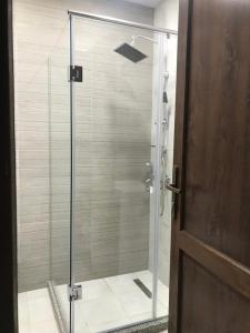 Ett badrum på Gonio - Stumari Apartaments