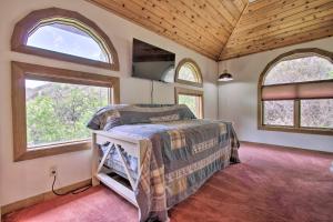 Gallery image of Historic Helena Retreat - Near Dtwn and Mt Helena! in Helena