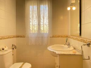 Koupelna v ubytování Villa Madrid Private Pool Casasol