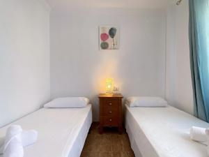 Postel nebo postele na pokoji v ubytování Villa Madrid Private Pool Casasol