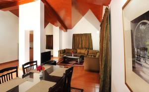 Istumisnurk majutusasutuses Farah Inn Ifrane
