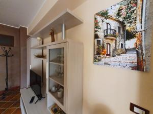 A kitchen or kitchenette at Casa La Ferula apt2 vicino al mare e Taormina con balcone