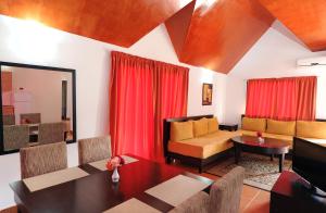 Istumisnurk majutusasutuses Farah Inn Ifrane