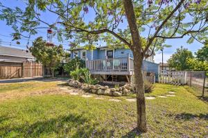 Zahrada ubytování Charming Santa Paula Home - Walk to Downtown!