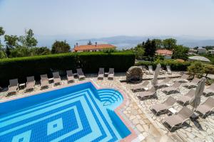 Bazén v ubytování Portaria Hotel nebo v jeho okolí
