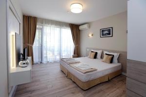 Gallery image of Coral Hotel in Pomorie