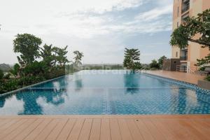 Πισίνα στο ή κοντά στο Redliving Apartemen Sayana - Hazelnut Property Tower Cha