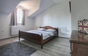 Postel nebo postele na pokoji v ubytování Apartment Tugare