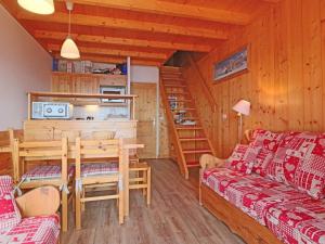 Koja eða kojur í herbergi á Appartement Montvalezan-La Rosière, 3 pièces, 6 personnes - FR-1-398-533