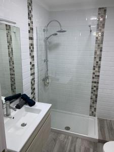 Zdjęcie z galerii obiektu Apartamento con piscina y vistas -Le Petit Paradis w Costa Teguise