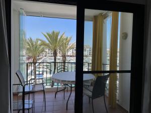 A balcony or terrace at marina real 221