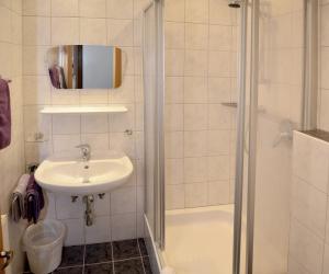 A bathroom at Pezza Lischa