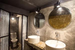 Koupelna v ubytování Loft Hostel Koh Tao