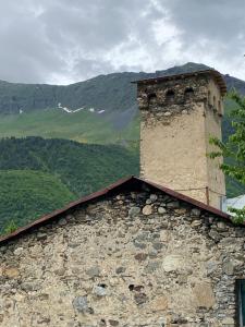 A general mountain view or a mountain view taken from a vendégházakat
