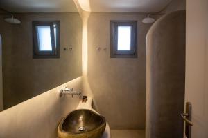 Foto da galeria de Katikies Ftelia Mykonos em Panormos Mykonos