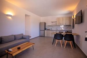 Foto da galeria de Katikies Ftelia Mykonos em Panormos Mykonos