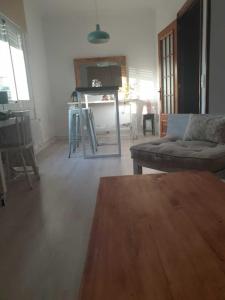 A seating area at SITGES Apartment PALLARÉS