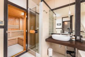 Kúpeľňa v ubytovaní Apartament Żytnia with SAUNA by Your Freedom + 12 fotografií