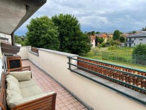 Balkón nebo terasa v ubytování Kibilù - Brebbia Bilocale con Piscina Parcheggio vicinanze Lago Maggiore