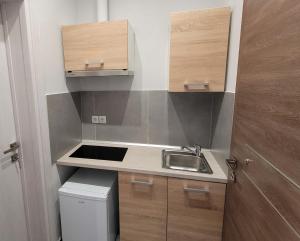 A kitchen or kitchenette at LA CASA DE PROFESOR 1 Még 32 kép