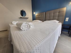A bed or beds in a room at LA CASA DE PROFESOR 1